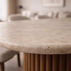 Table Naya