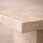 Table Elia